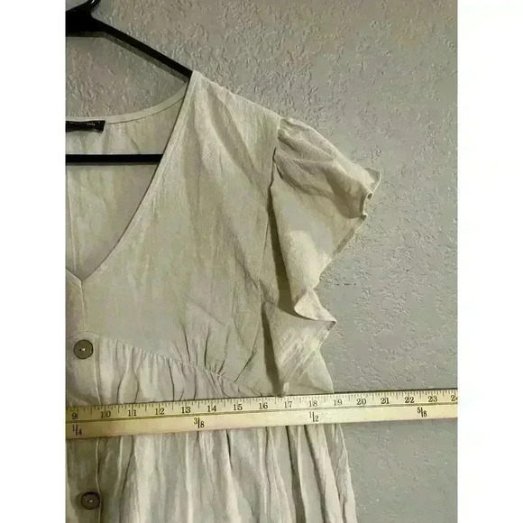 Shein Frenchy V-Neck Ruffle Sleeve Dress With Button Detail Size Large - Picture 6 of 8